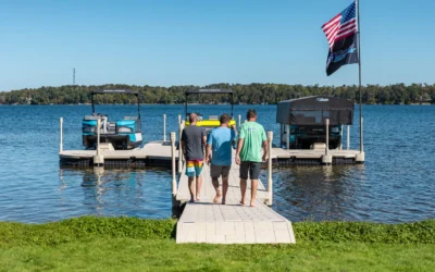 TRADITIONAL DOCKS VS. FLOATING DOCKS