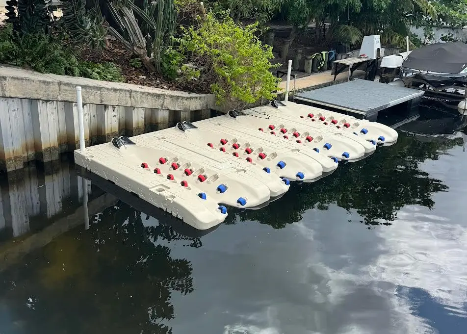 Boat ports vs. Traditional boat lifts for Florida Waters